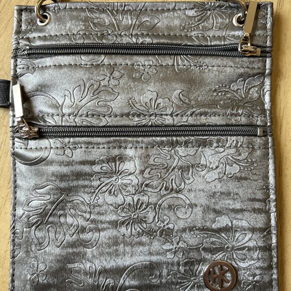 Hip Klip Hands Free Bag Cell Phone Clip Pouch Pattern Travel Silver Cross Paws - Picture 7 of 7